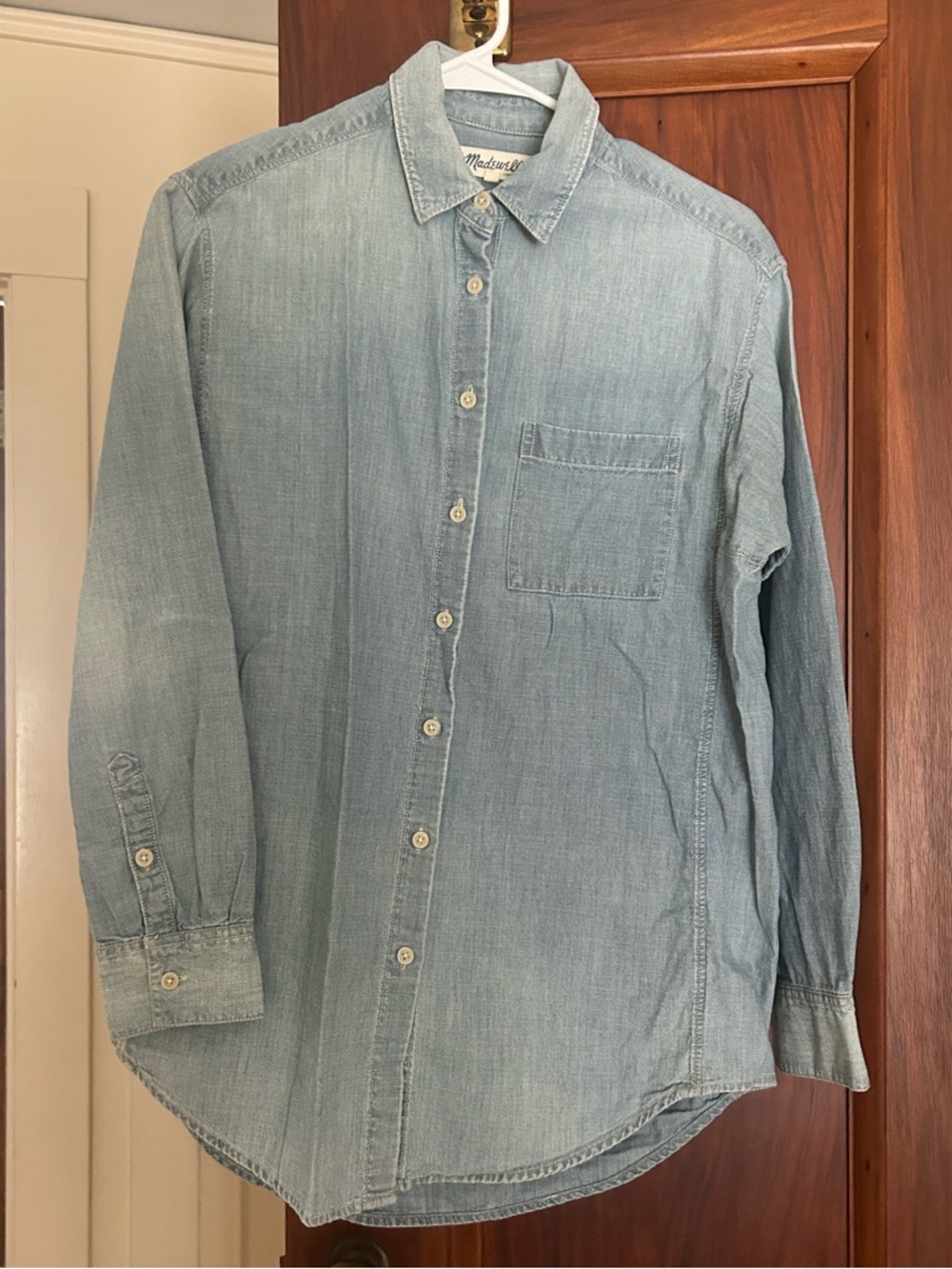 Madewell Women’s Denim Oversized Button-Up Shirt - Picture 6 of 6